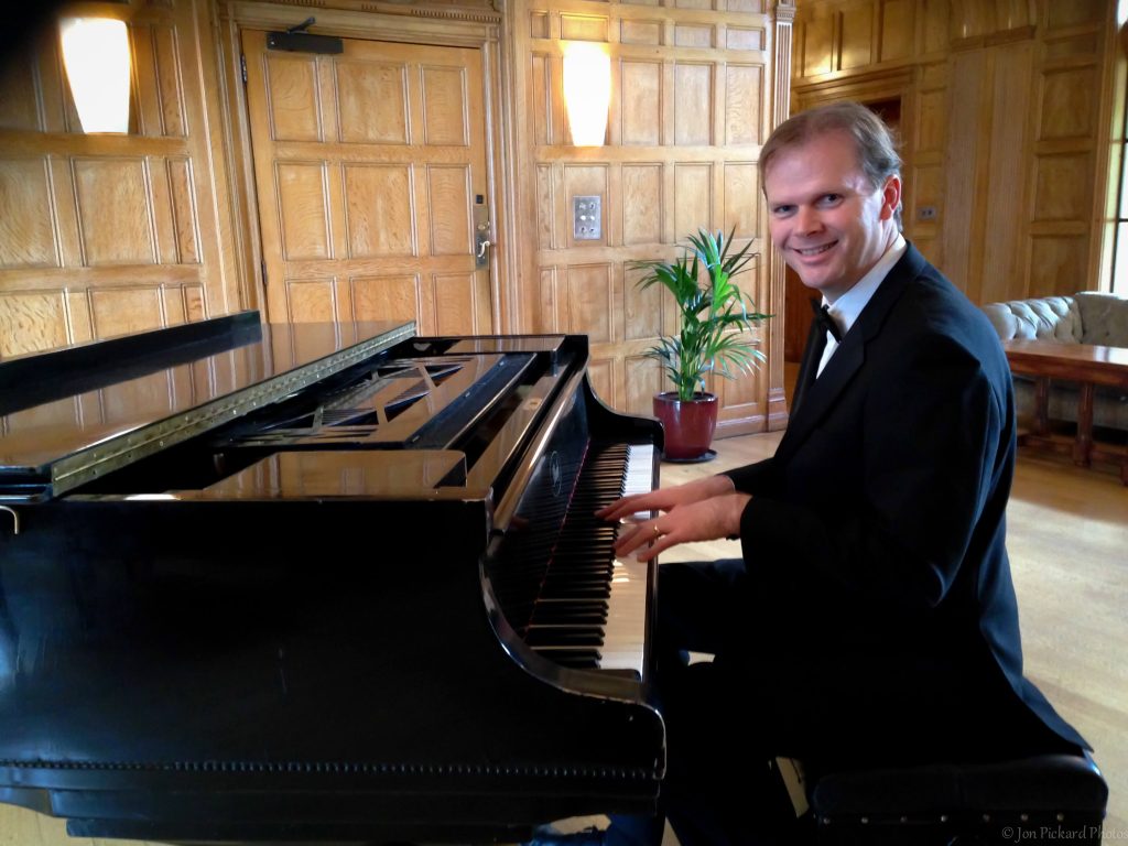 Wedding pianist in black tie Classically Trained Musician