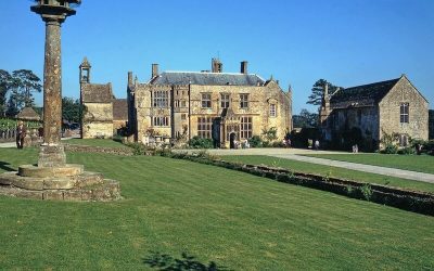 Great Wedding Venues in Somerset: Brympton House Yeovil
