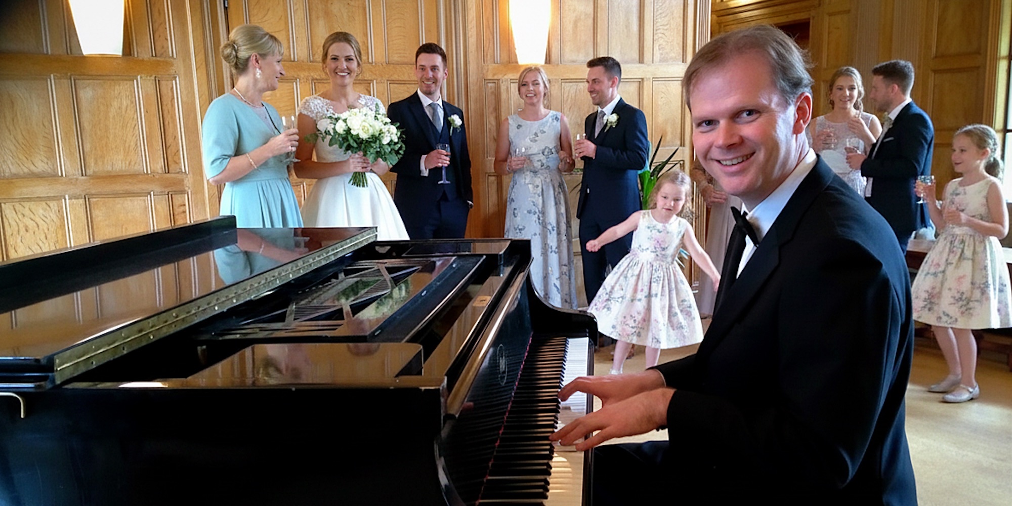 jon pickard wedding musician piano at ceremony